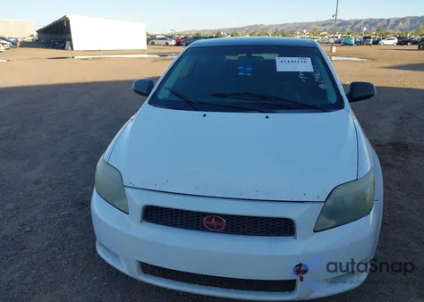 2005 Scion Tc from USA, damaged, VIN JTKDE177250048627